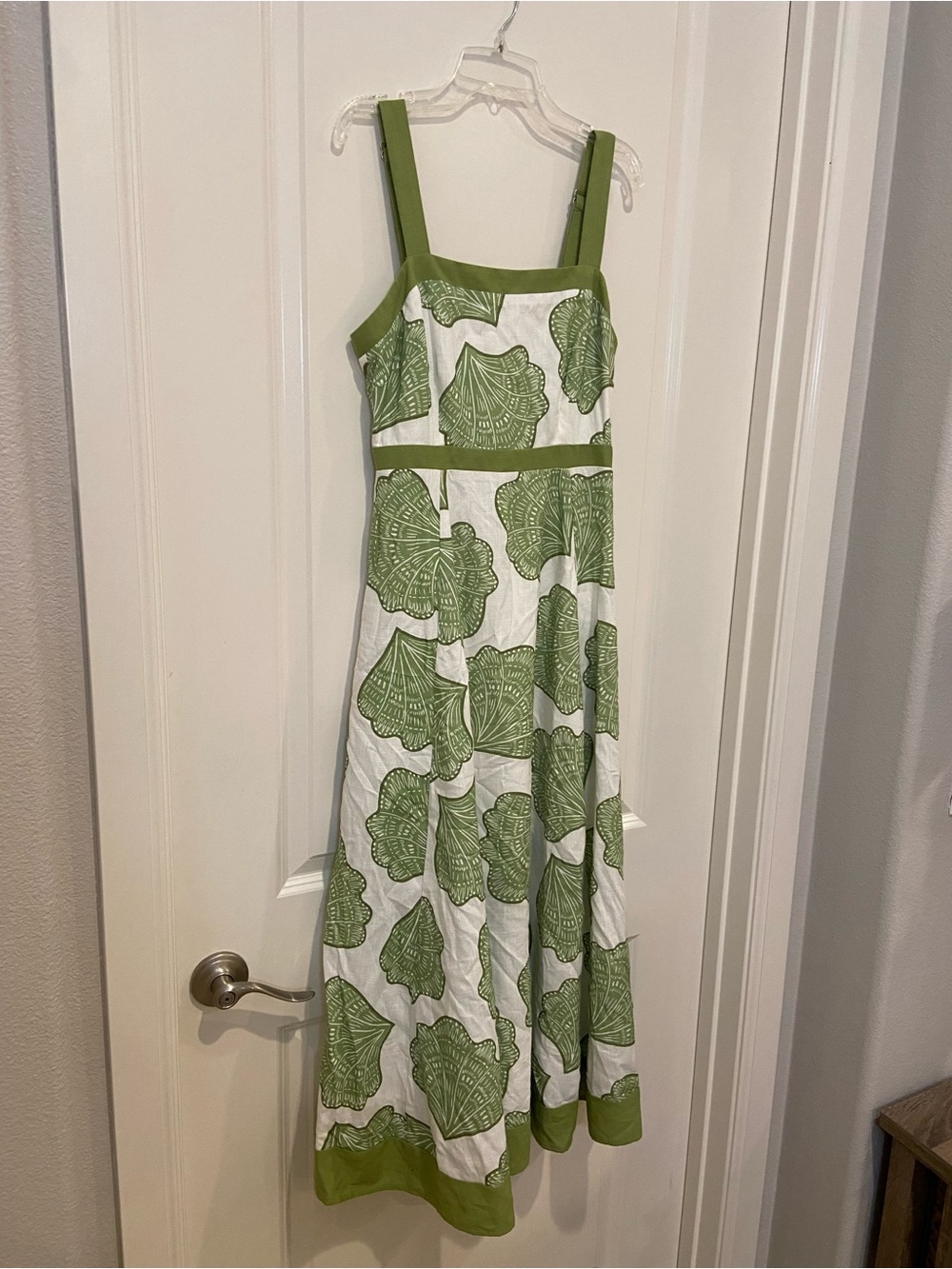 New Sage Green & Cream Coastal Seashell Print Midi Dress - Picture 3 of 6